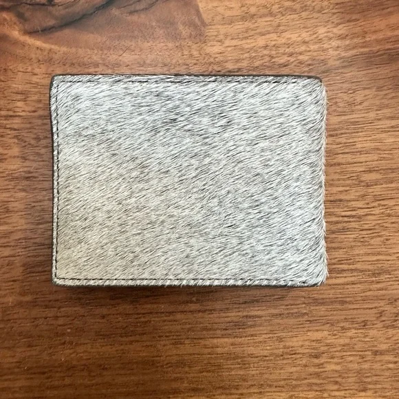 Nocona Men’s Genuine Leather Wallet - Picture 3 of 6